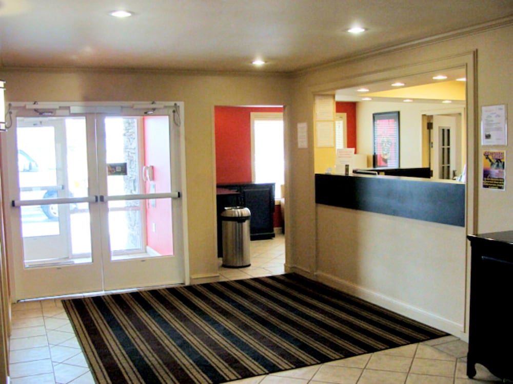 Extended Stay America - Meadowlands - East Rutherford 4/56