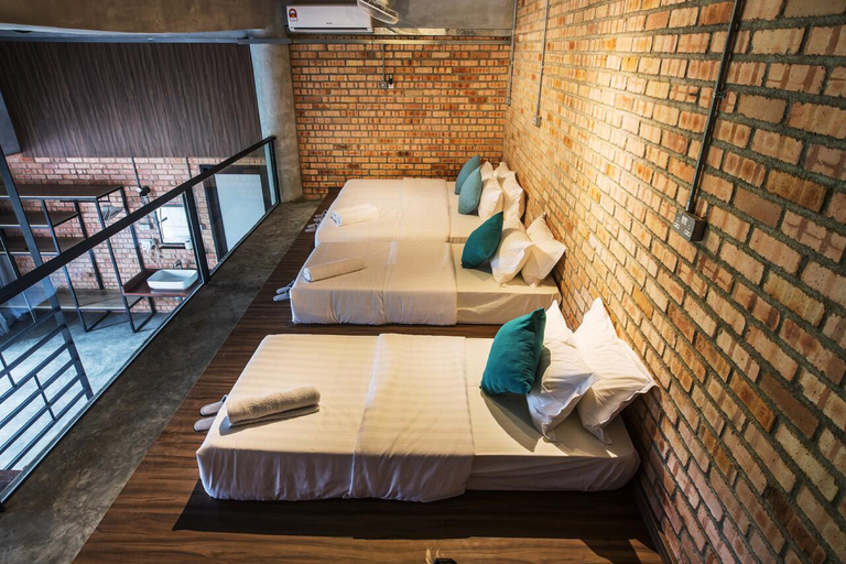 Type H, Tatami, Balcony