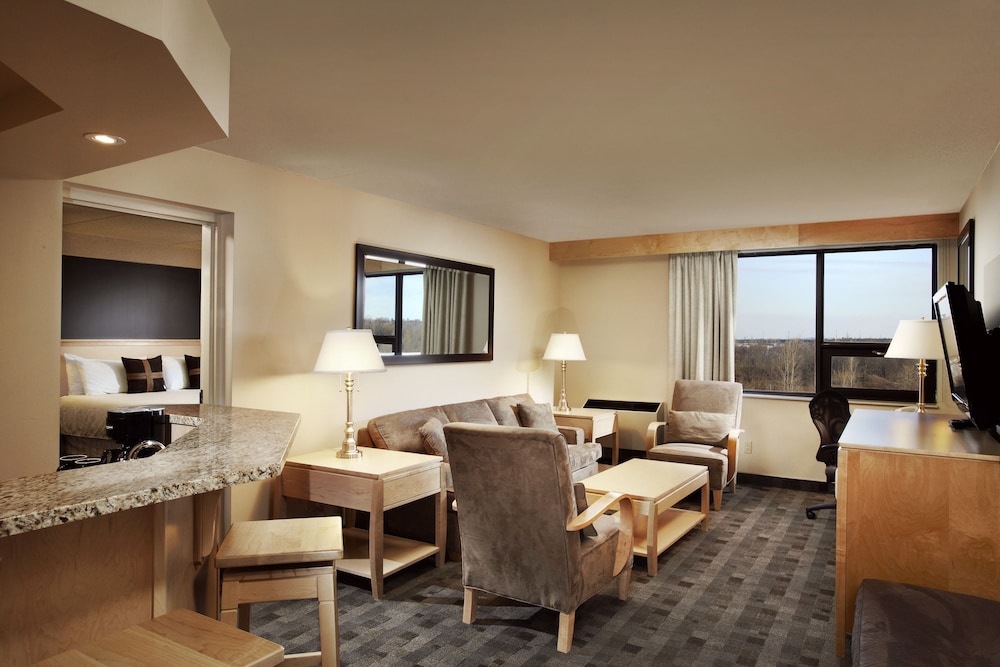 DoubleTree by Hilton Kingston 31/67