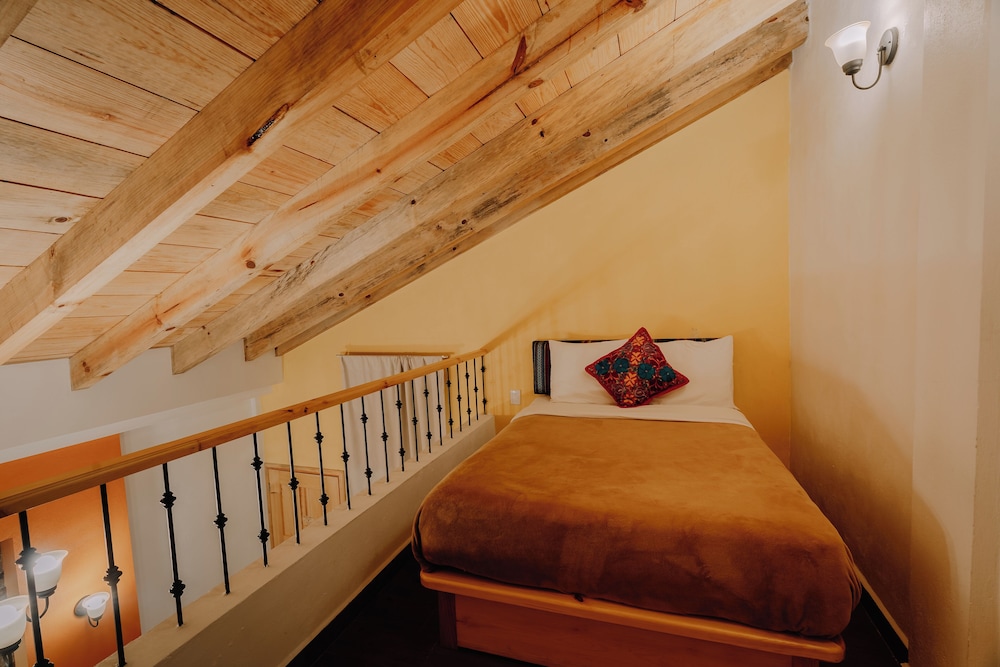 Los Altos Hotel Spa 32/42