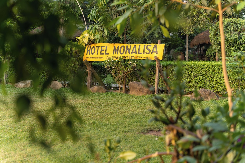 Hotel Monalisa Chitwan 25/32