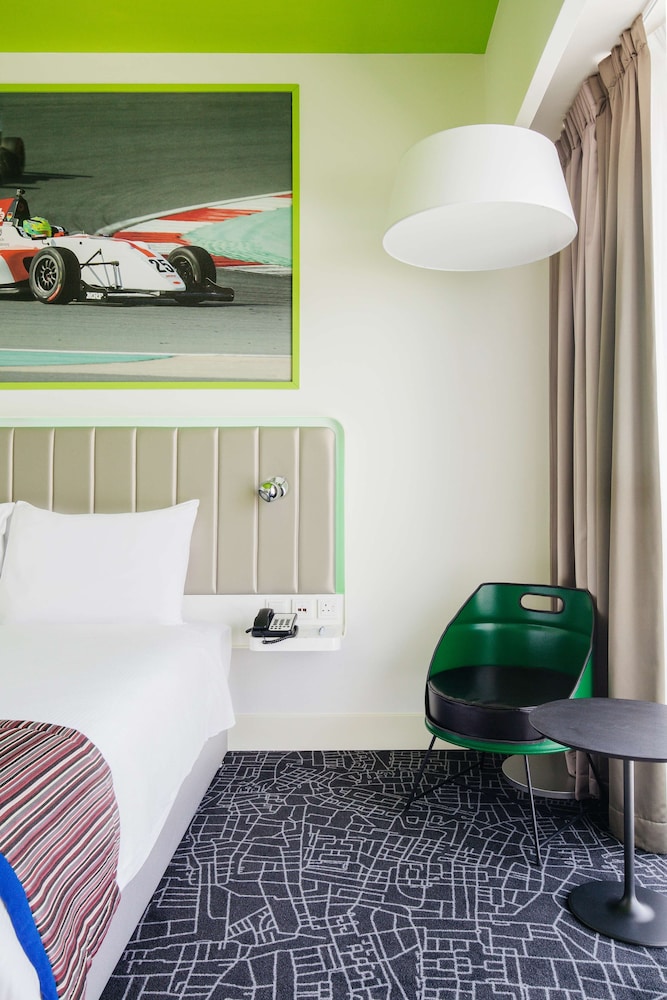 Park Inn By Radisson Dubai Motor City 34/76
