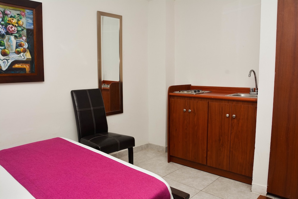 Hotel Karlo 27/50