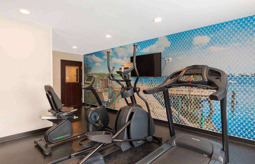 Extended Stay America Premier Suites - Providence - East Providence 25/49