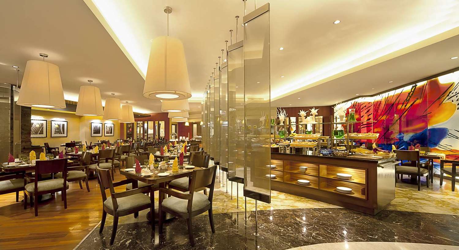 Gulf Executive Residence (within Gulf Hotel premises) 28/38