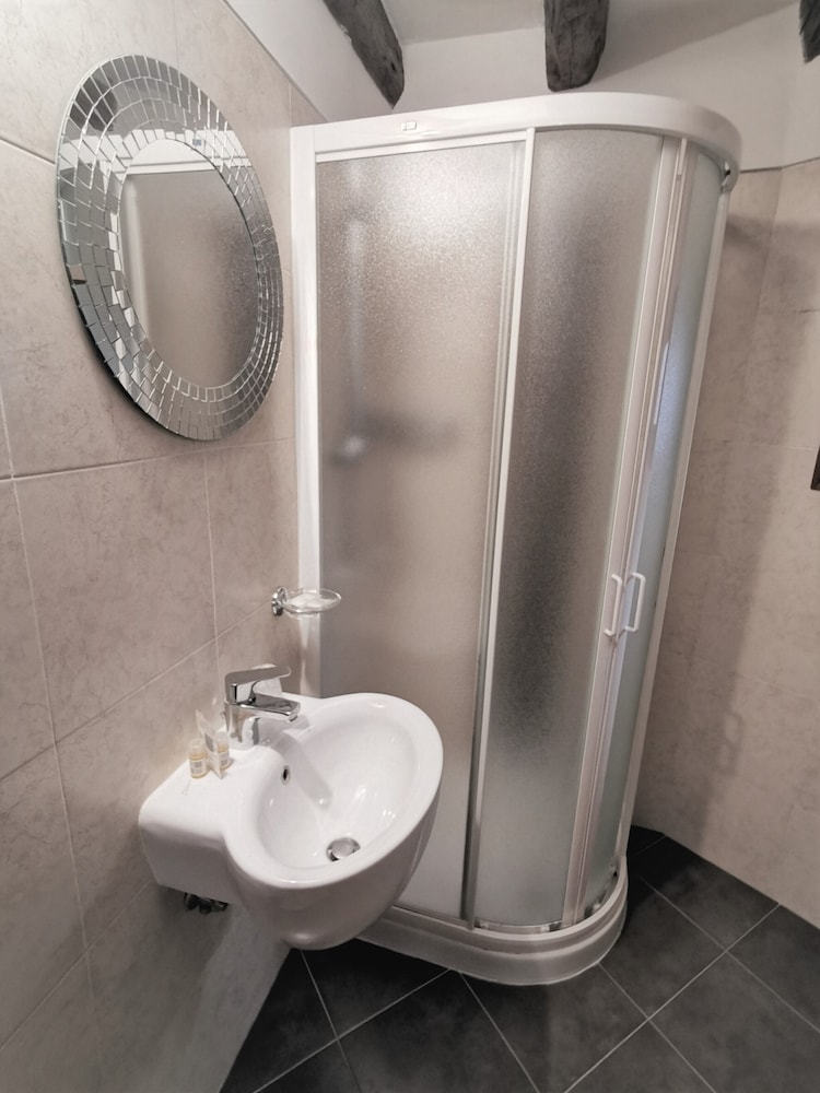 Rio Hotel 50/54