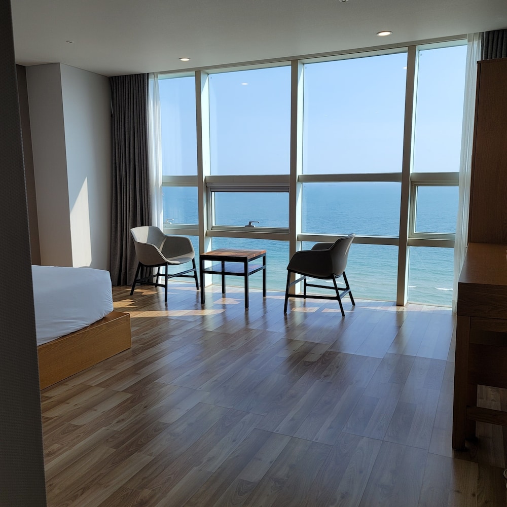 MS Hotel 52/62