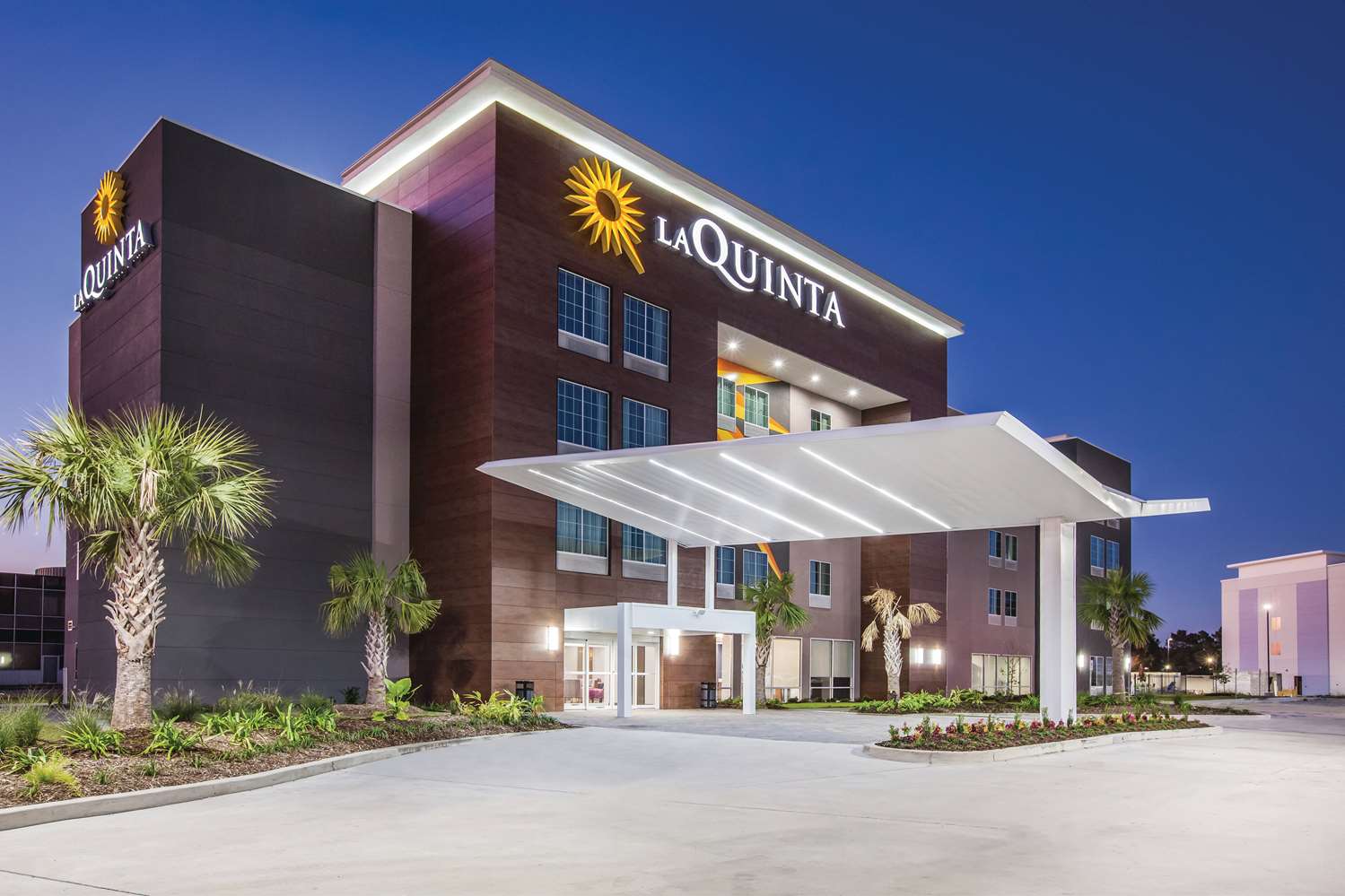 La Quinta Inn & Suites by Wyndham Baton Rouge - Port Allen 2/18