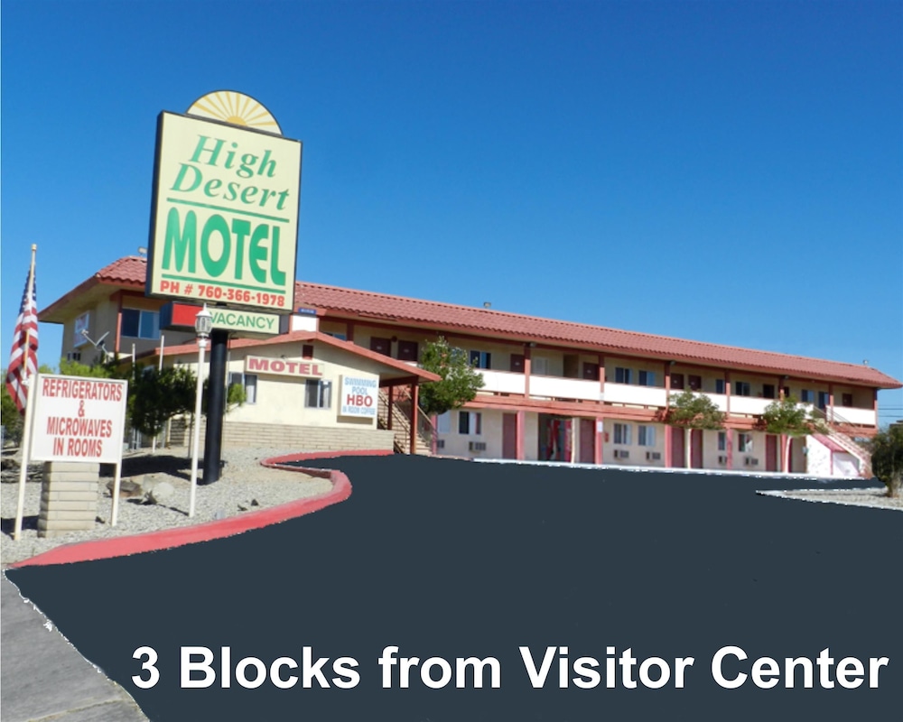 High Desert Motel Joshua Tree National Park 6/40