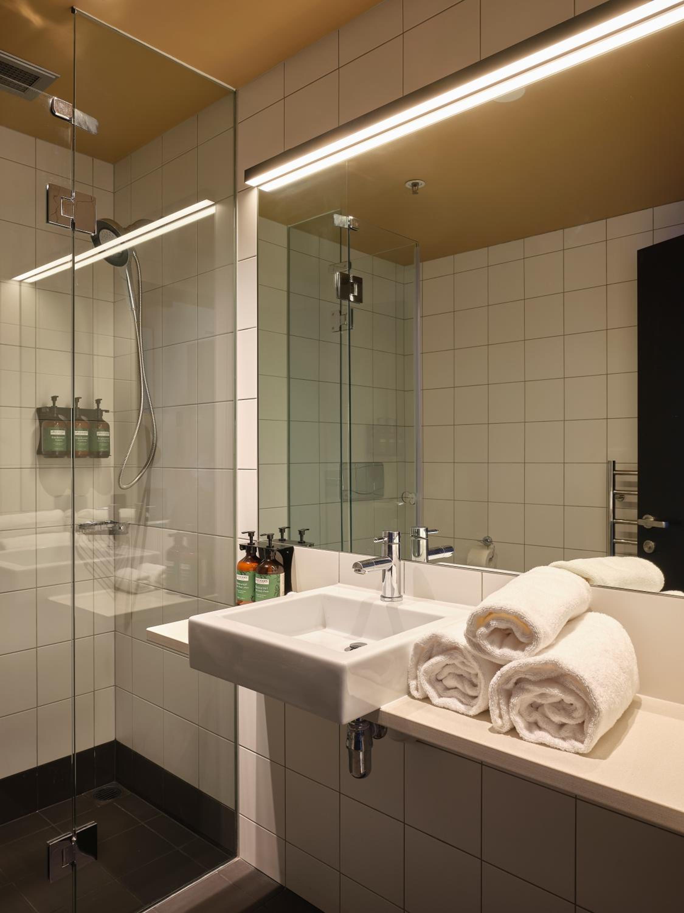 غرفة عائلية، Naumi Hotel Wellington 4/5