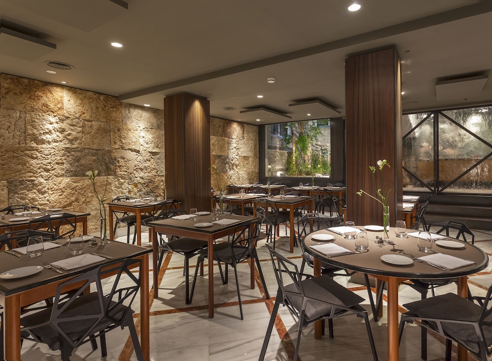 Balmes Hotel 53/73
