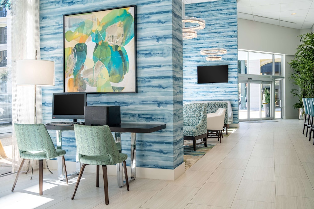 Hyatt Place West Palm Beach/Downtown 46/70