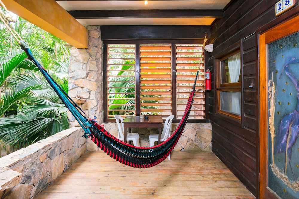 Bananarama Dive and Beach Resort 25/47