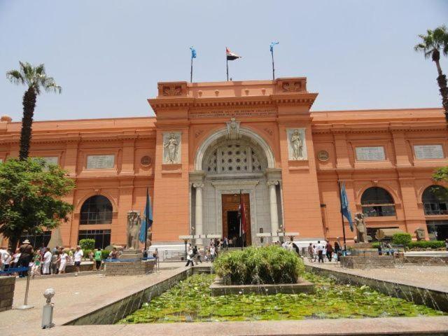 City Hotel Cairo 2/30