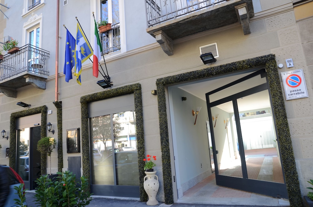 Hotel Giulio Cesare 2/43
