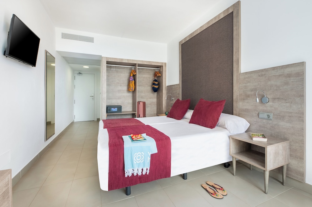 Hotel Vibra Riviera 25/59