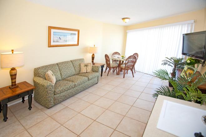 Aqua Beach Hotel 32/50
