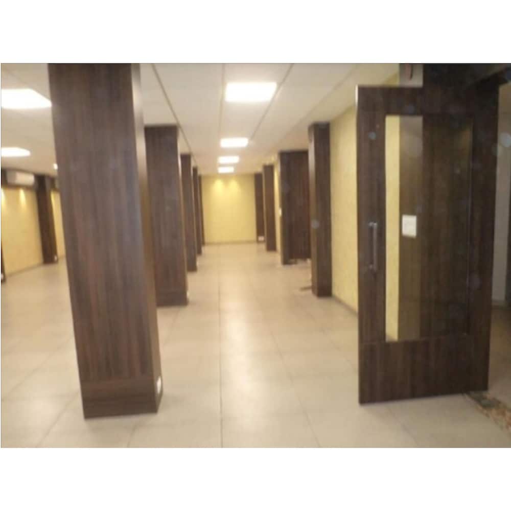 Lords Eco Inn Gandhidham 12/23