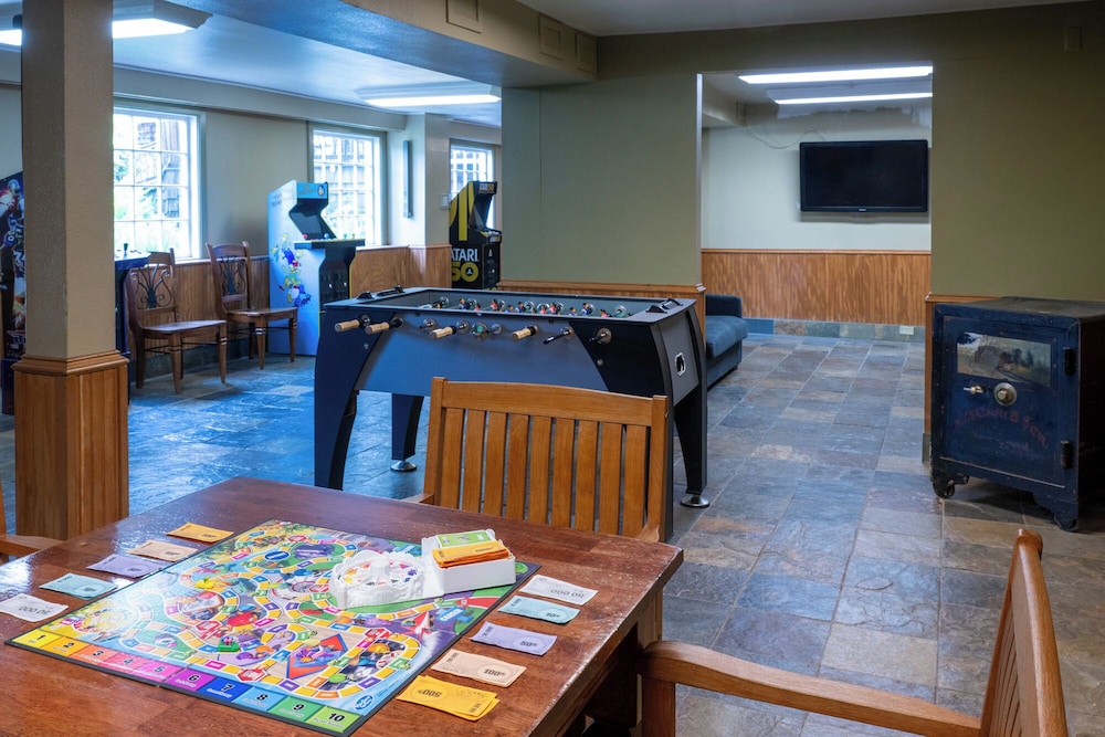 Lake Quinault Lodge 38/50