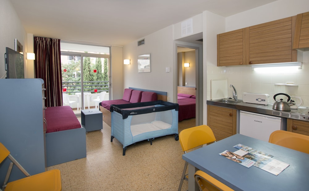 Medplaya Aparthotel Esmeraldas 32/37