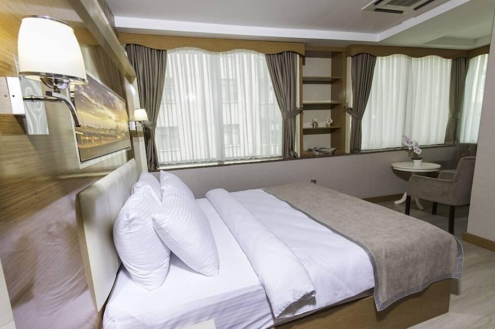 DE MAISON AIRPORT HOTEL 16/63
