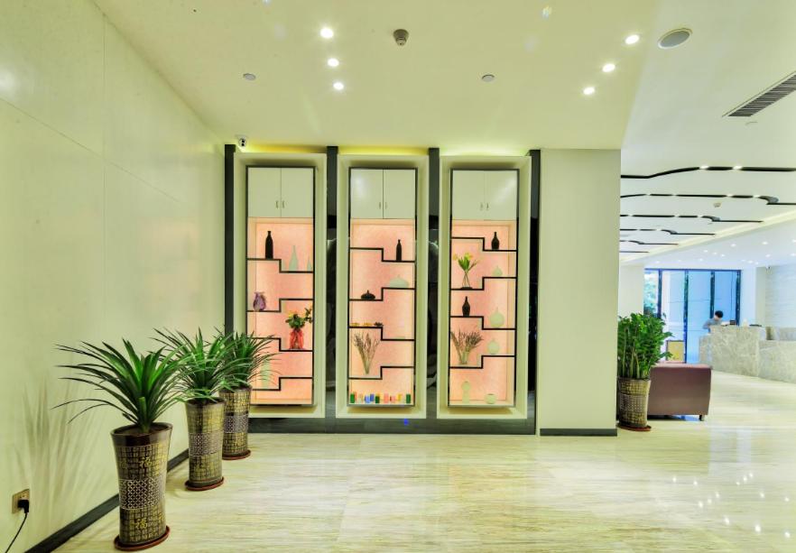 Lavande Hotel Shenzhen Baoan Haiya Binfen city 9/31