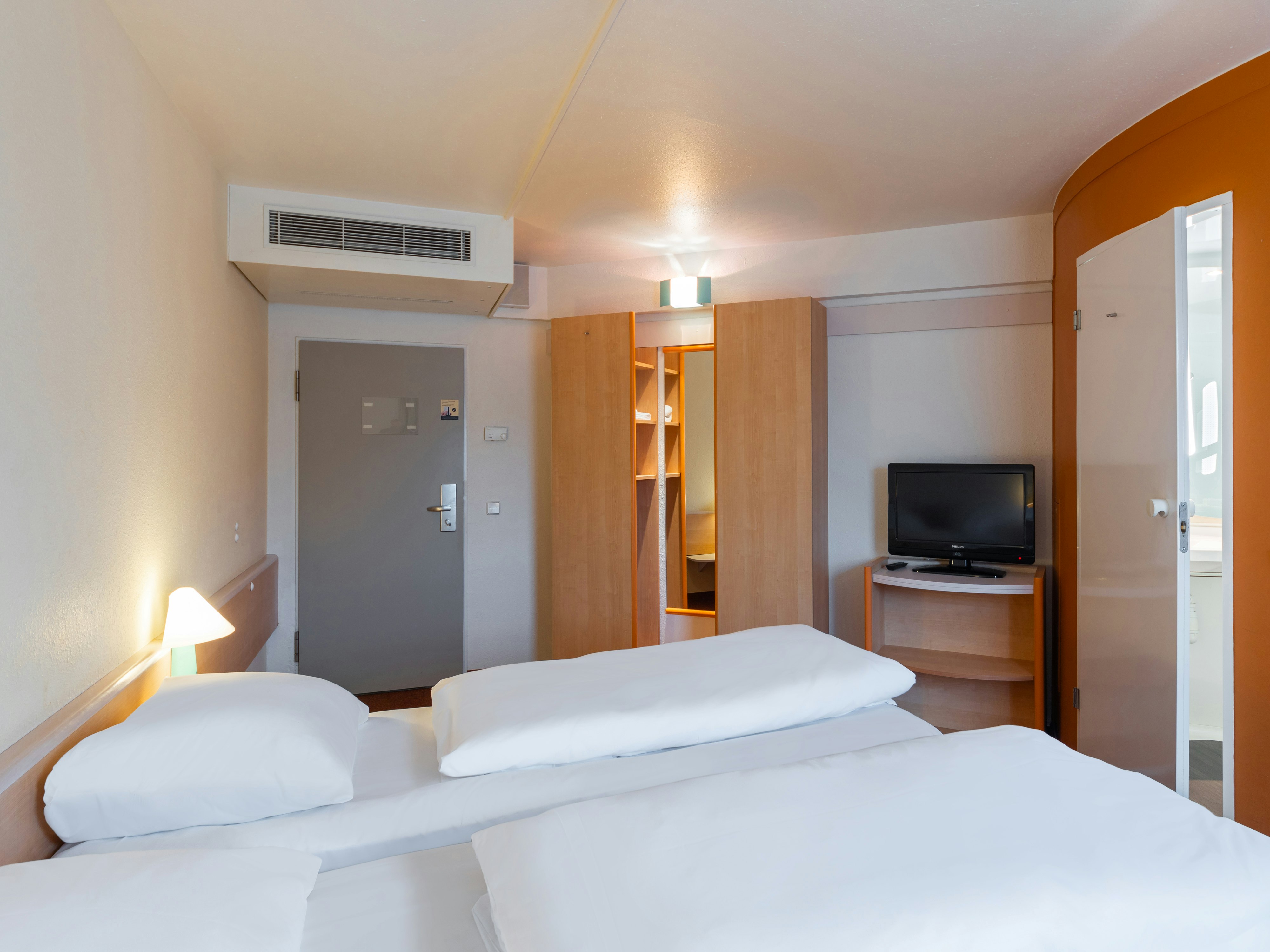 B&B HOTEL Wuppertal-City 12/31