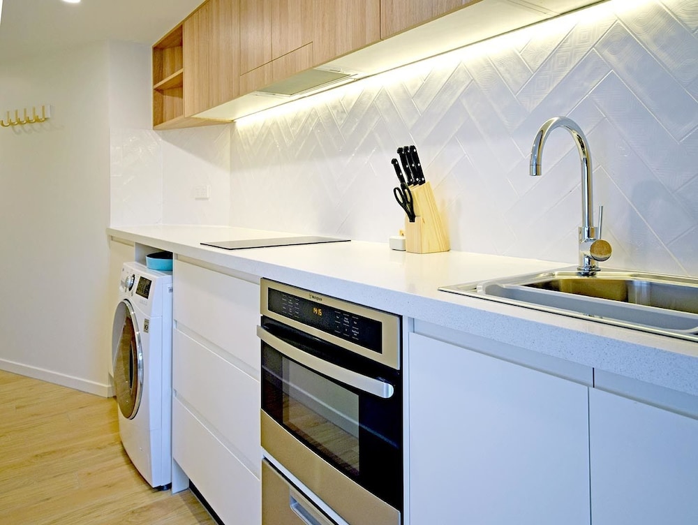 Sandcastles Mooloolaba 30/70