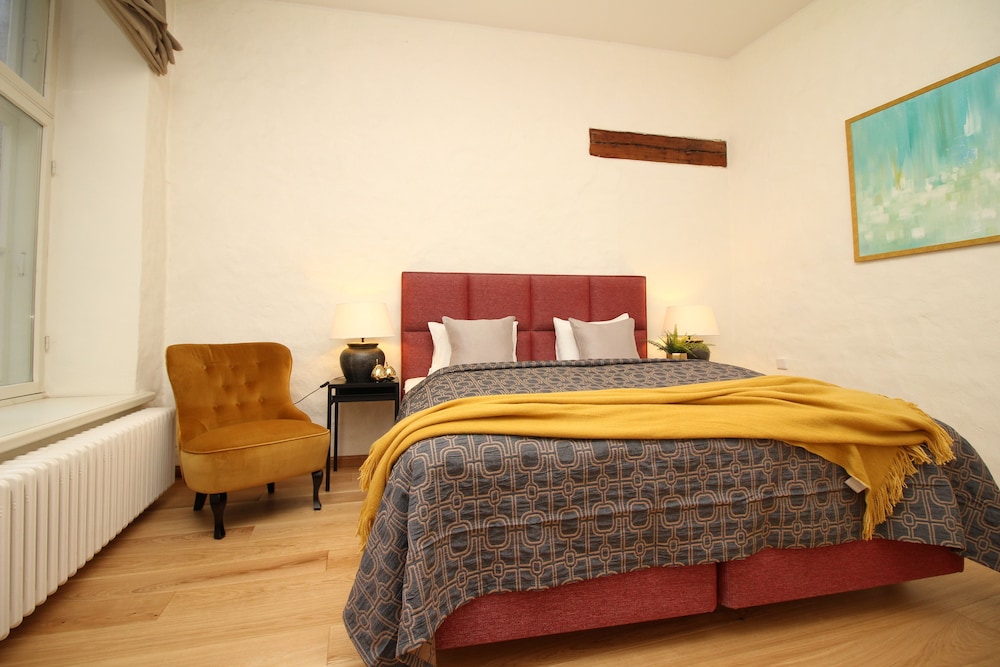2 Bedrooms, Apartment, Sauna