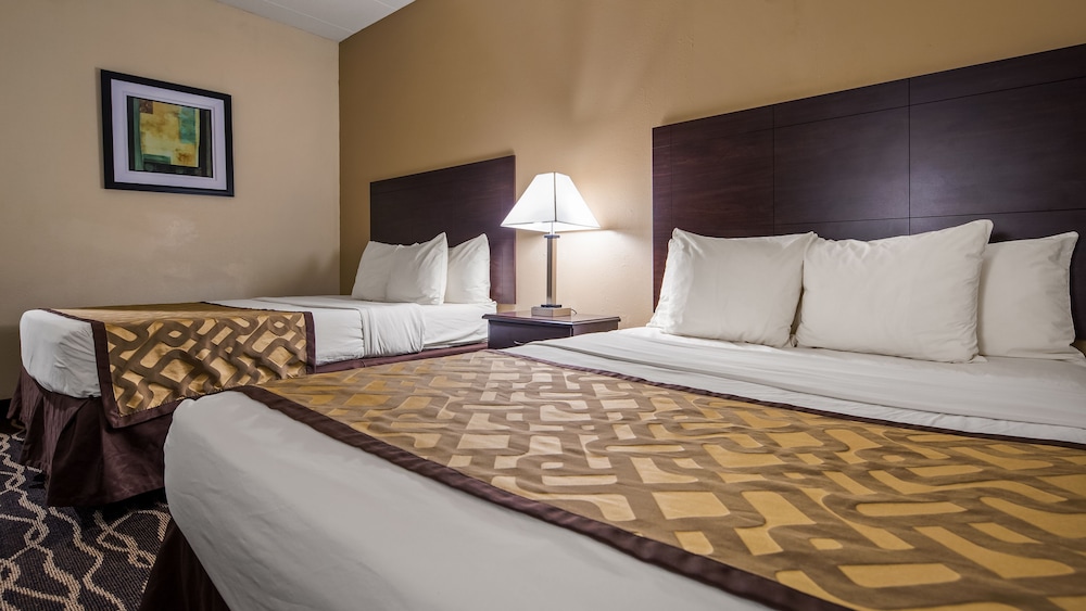 Quality Inn and Suites Southport 16/36