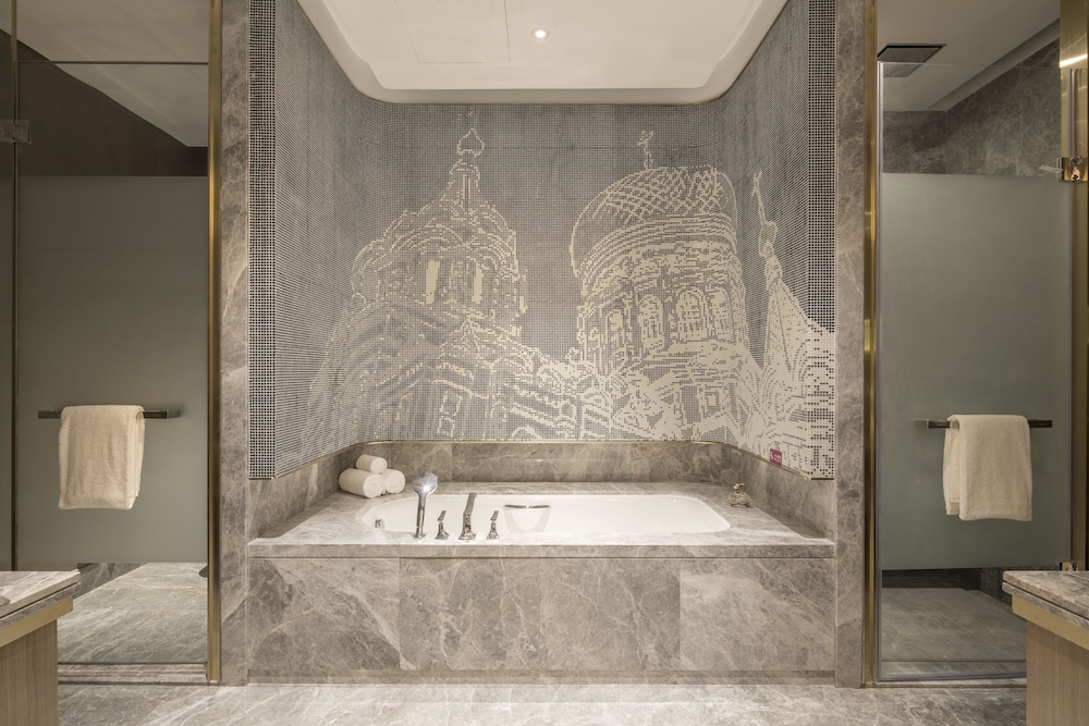CROWNE PLAZA HARBIN SONGBEI 22/58