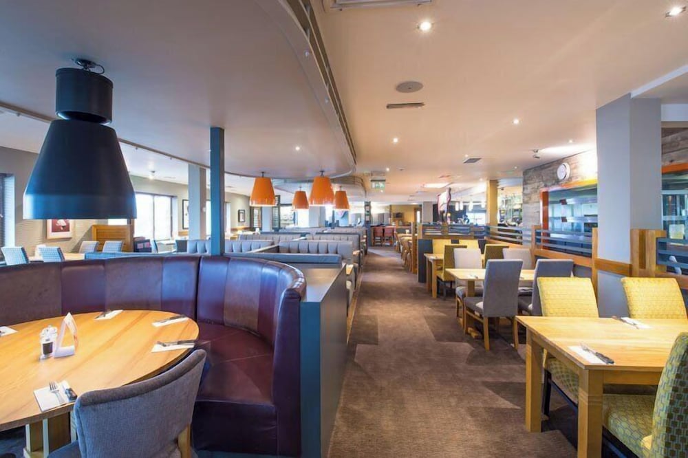 Premier Inn Newton Abbot 48/62