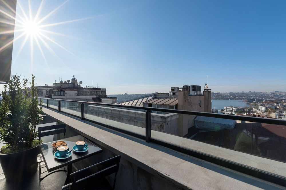 Pera Tulip Hotel photo5
