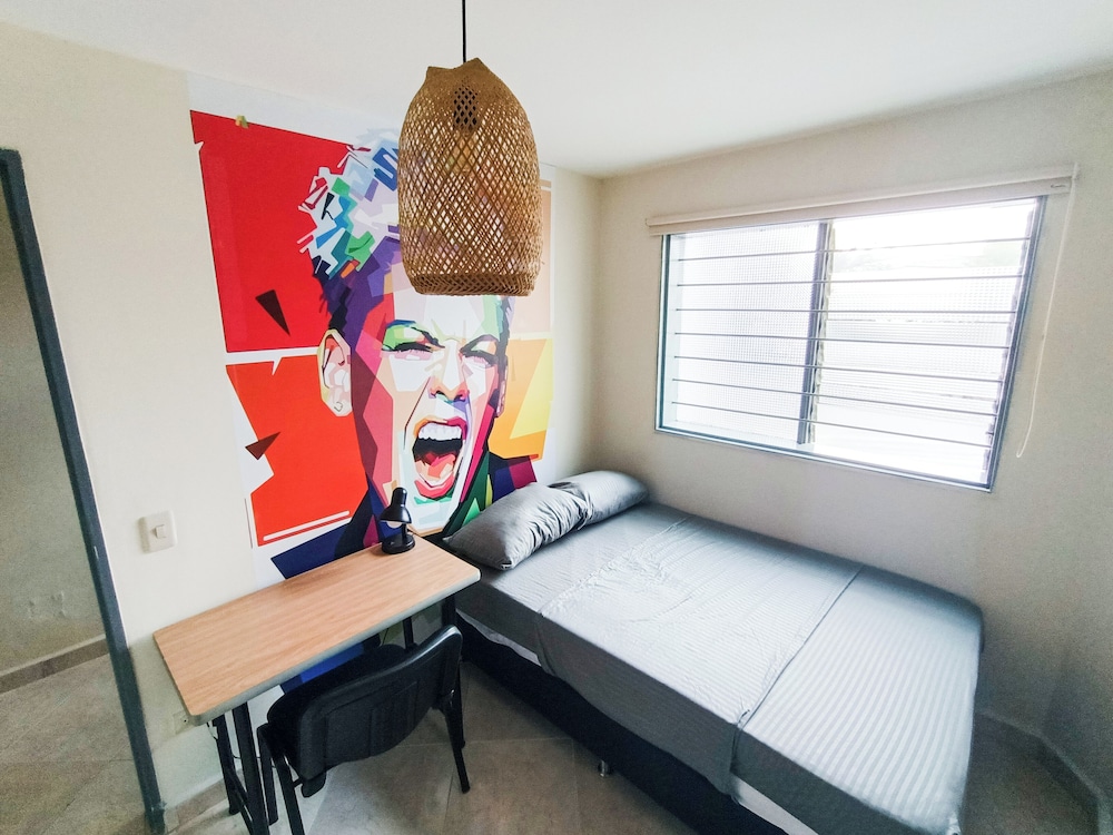 Casa Clandestina 40/50