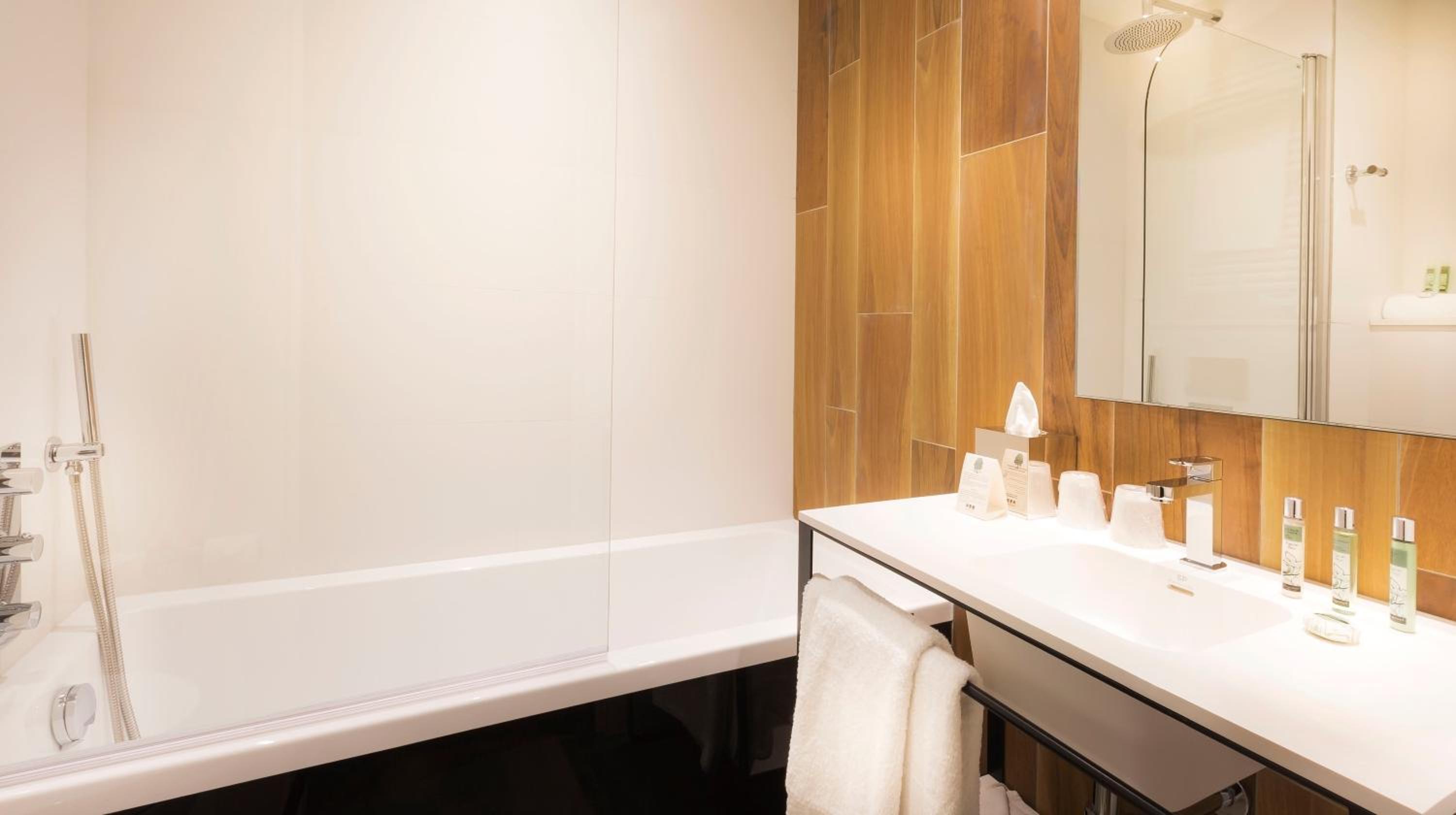Acanthe Boulogne in BOULOGNE BILLANCOURT
