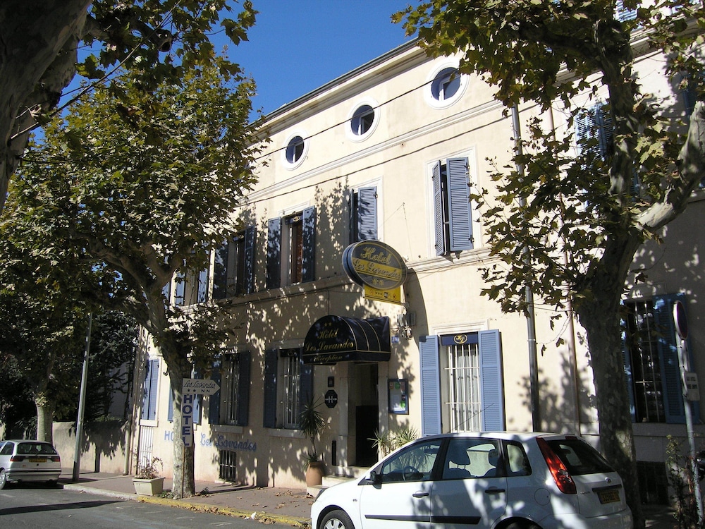 Hotel Les Lavandes 28/39