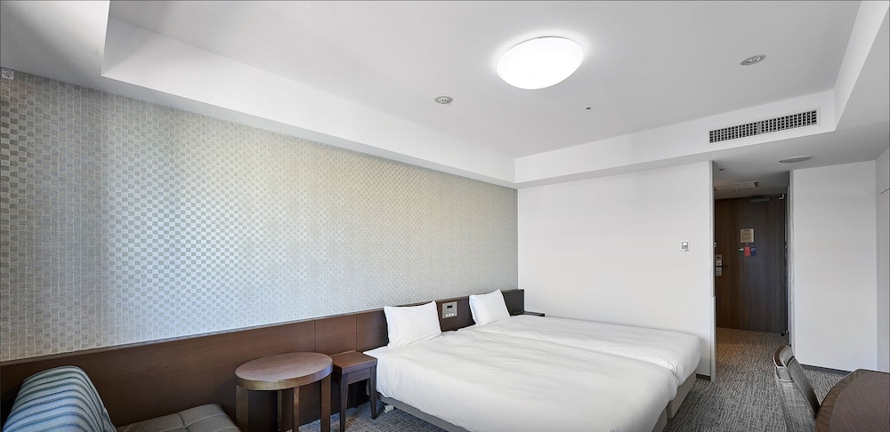 Hollywood, Single, Twin Beds, Smoking