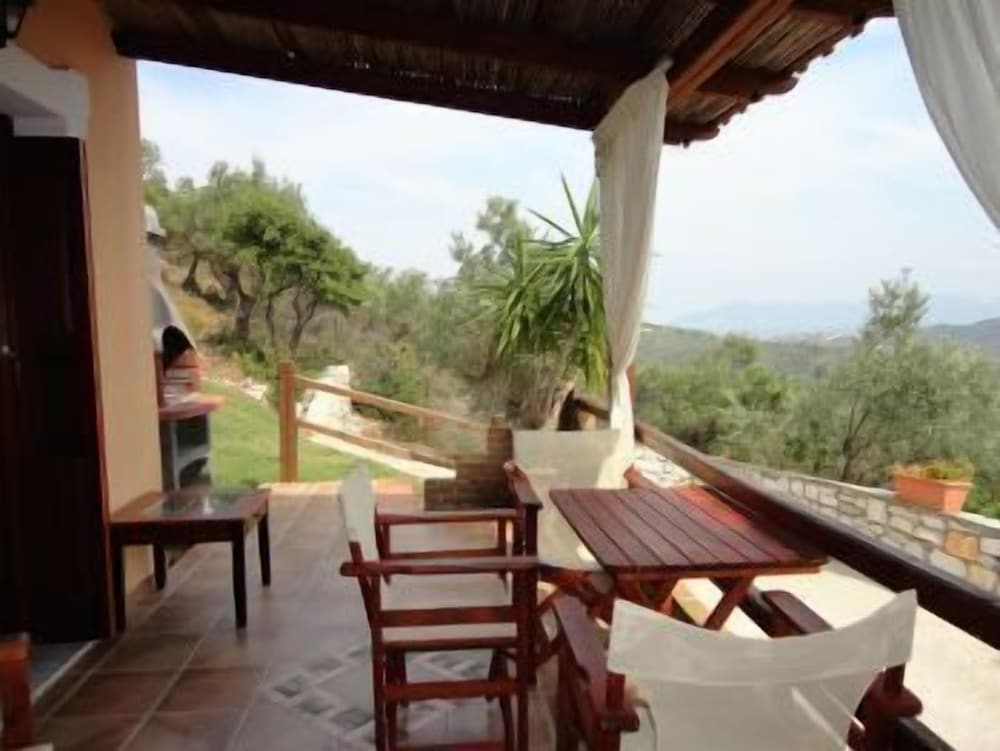 Skiathos Garden Cottages 38/49