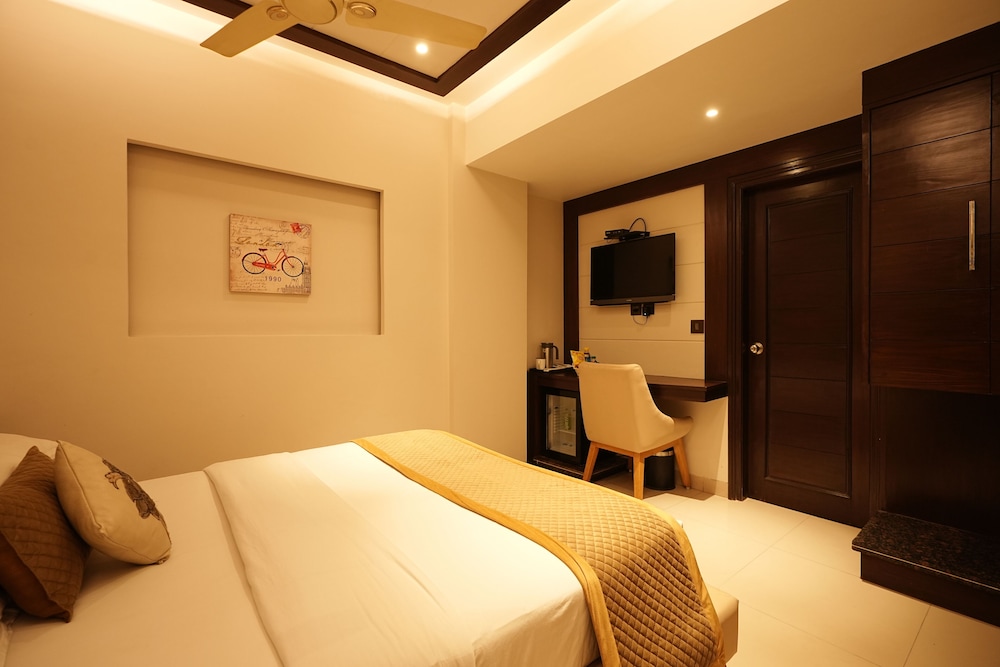 Hotel Singh Empire Dx 14/50