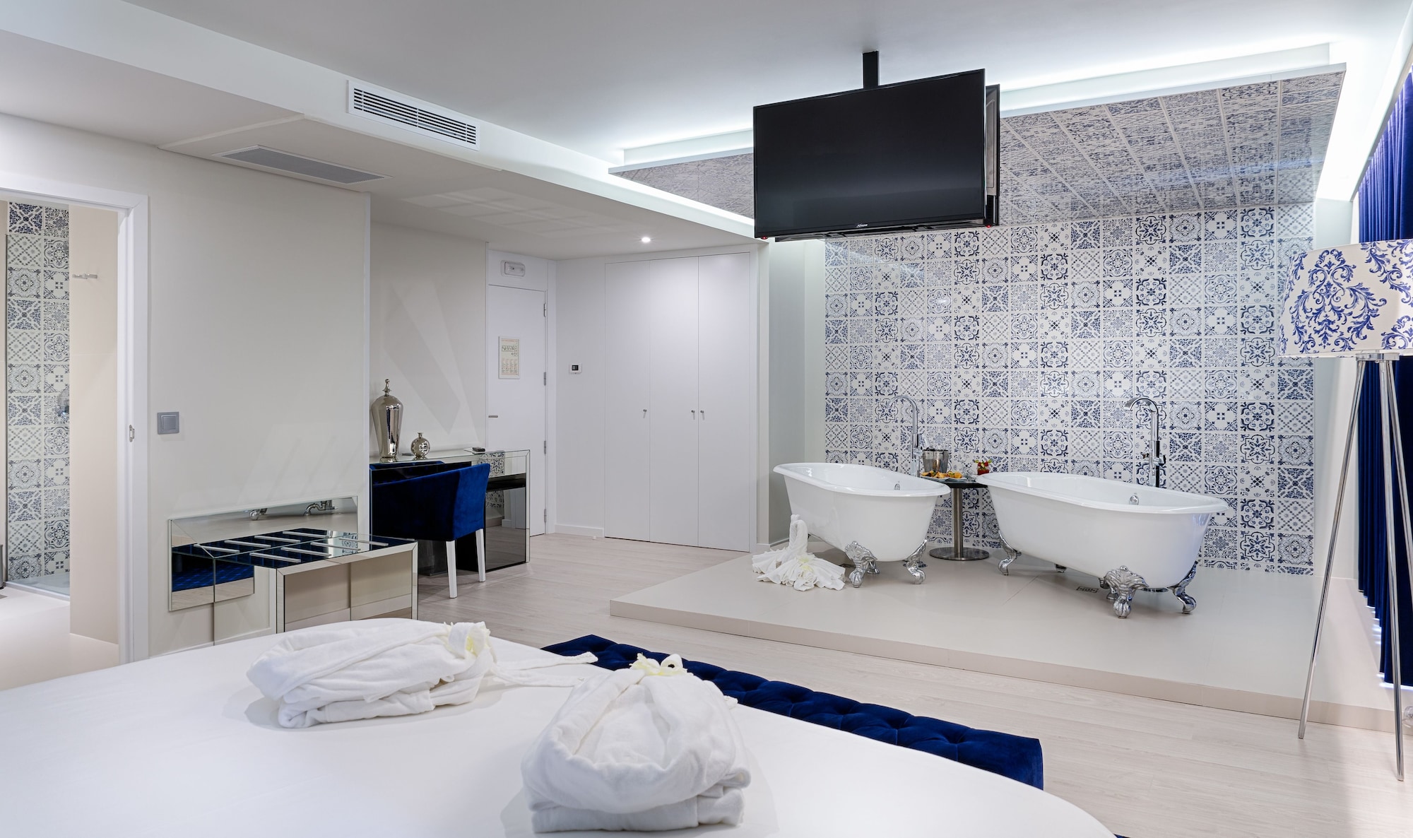 Suite, Double Bed, Hotel Cristal Porto 2/4