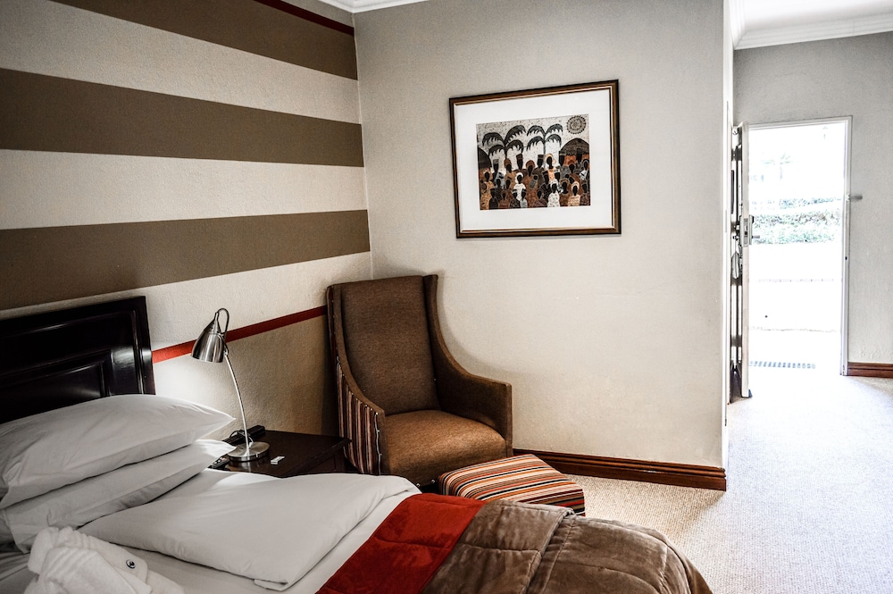 Indaba Hotel 54/83