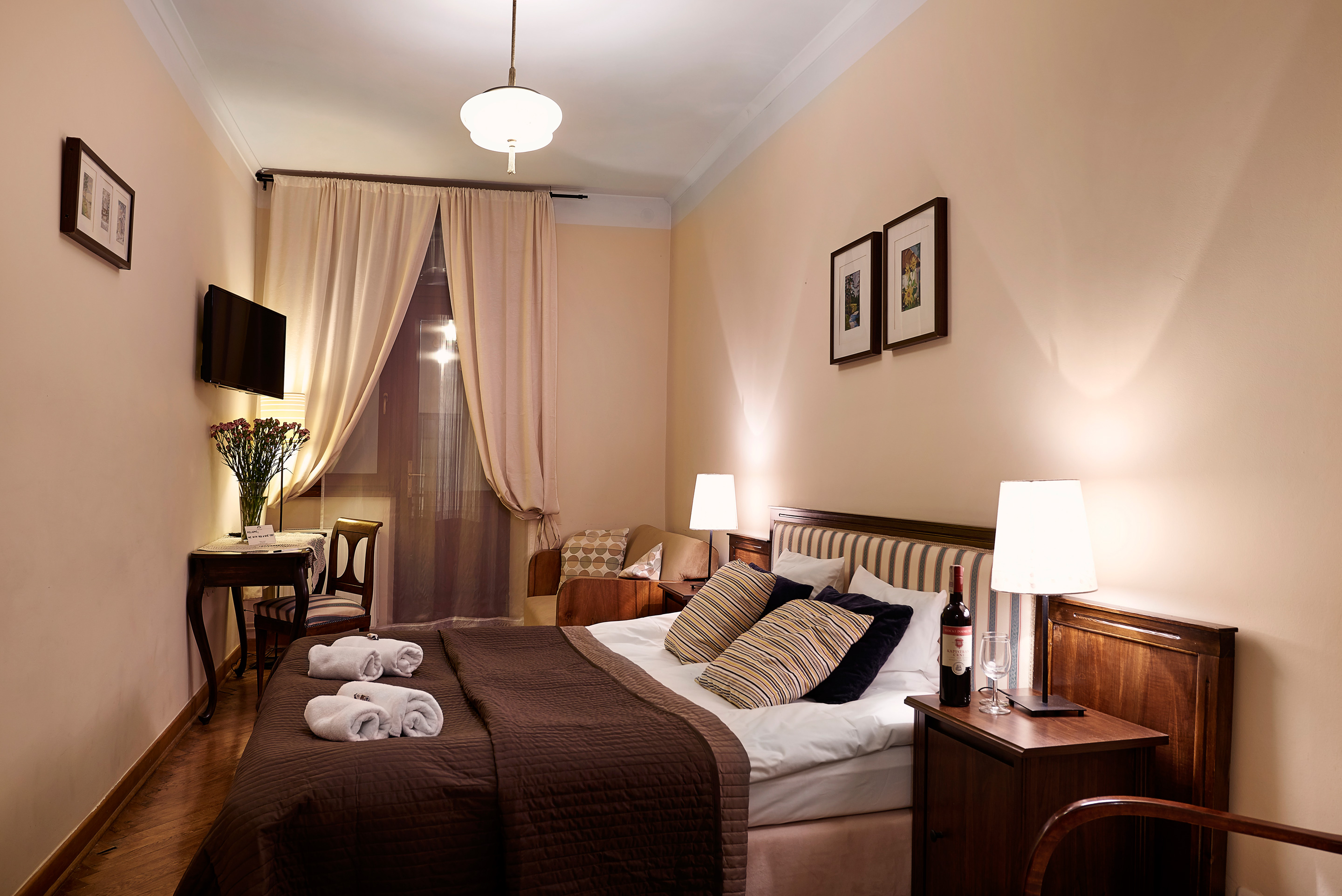 rooms