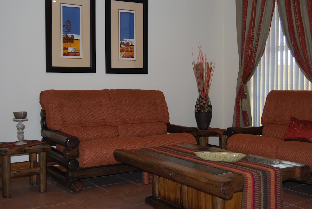 Sunward Park Guesthouse 29/50