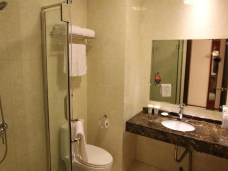 GreenTree Inn HeFei Shushan District West Changjiang Road Fengle Building Express Hotel 14/15
