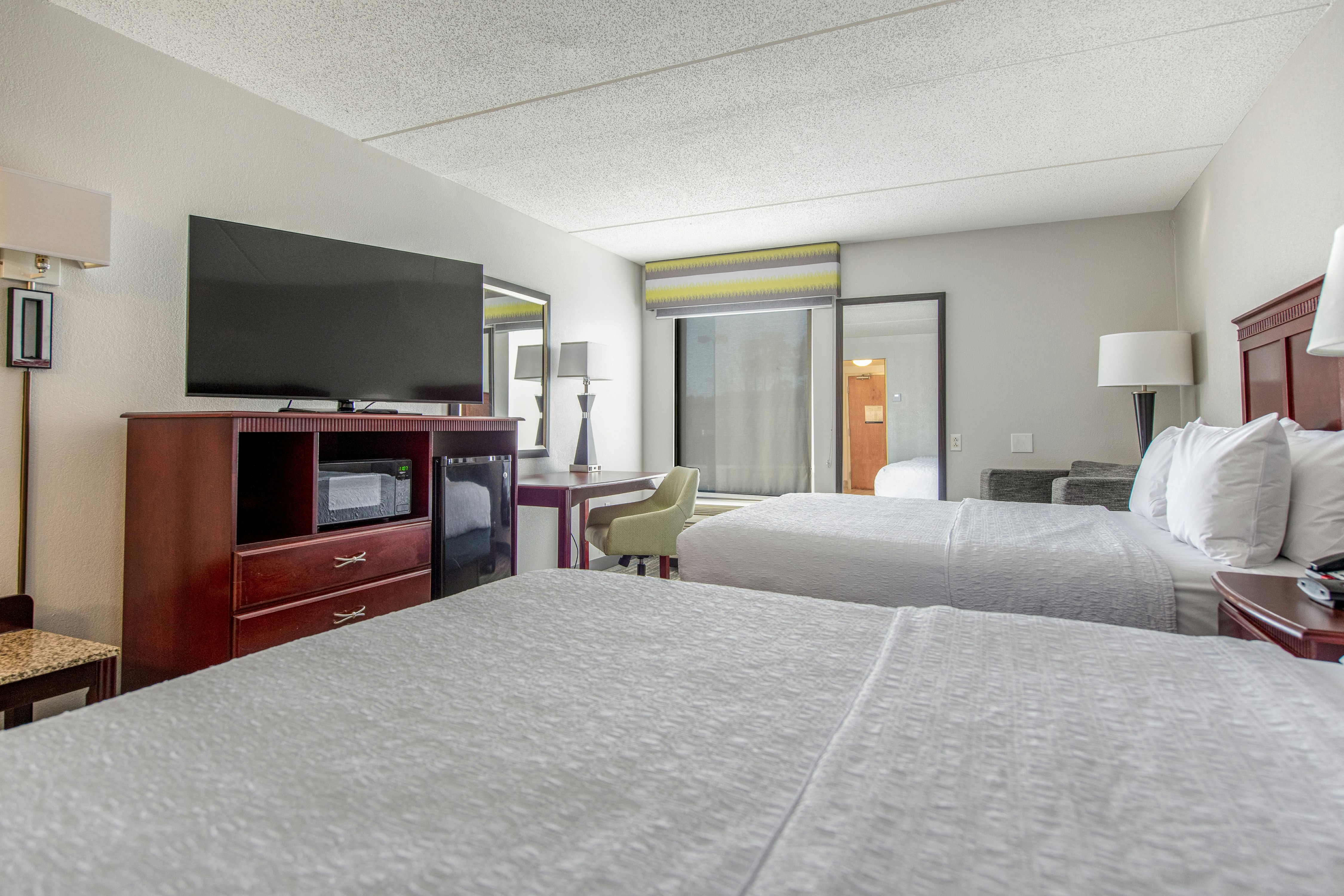 غرفة بسريرين كوين، Hampton Inn Newport News-Yorktown 2/5