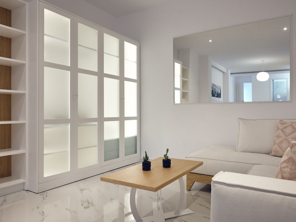Arcs Boutique Villa Hotel 48/77