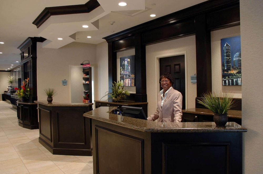 Hilton Garden Inn Jacksonville Downtown Southbank 11/60