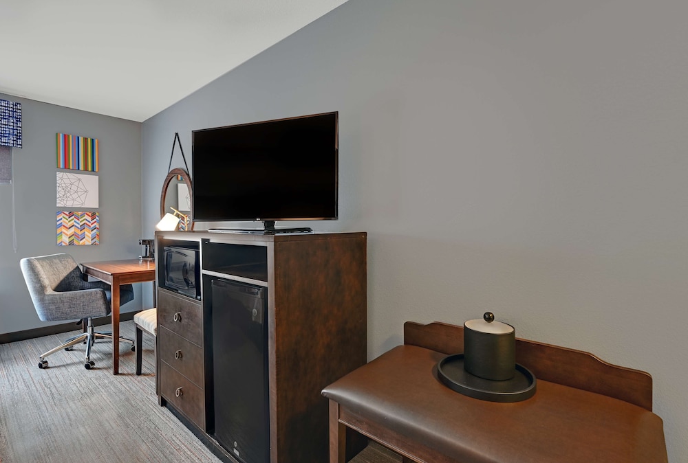 Hampton Inn Farmington MO 48/50