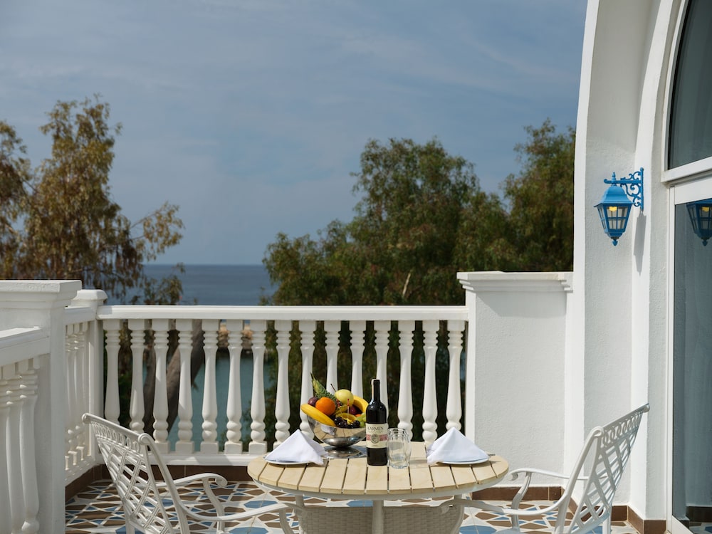 Rubi Platinum Spa Resort and Suites 9/72