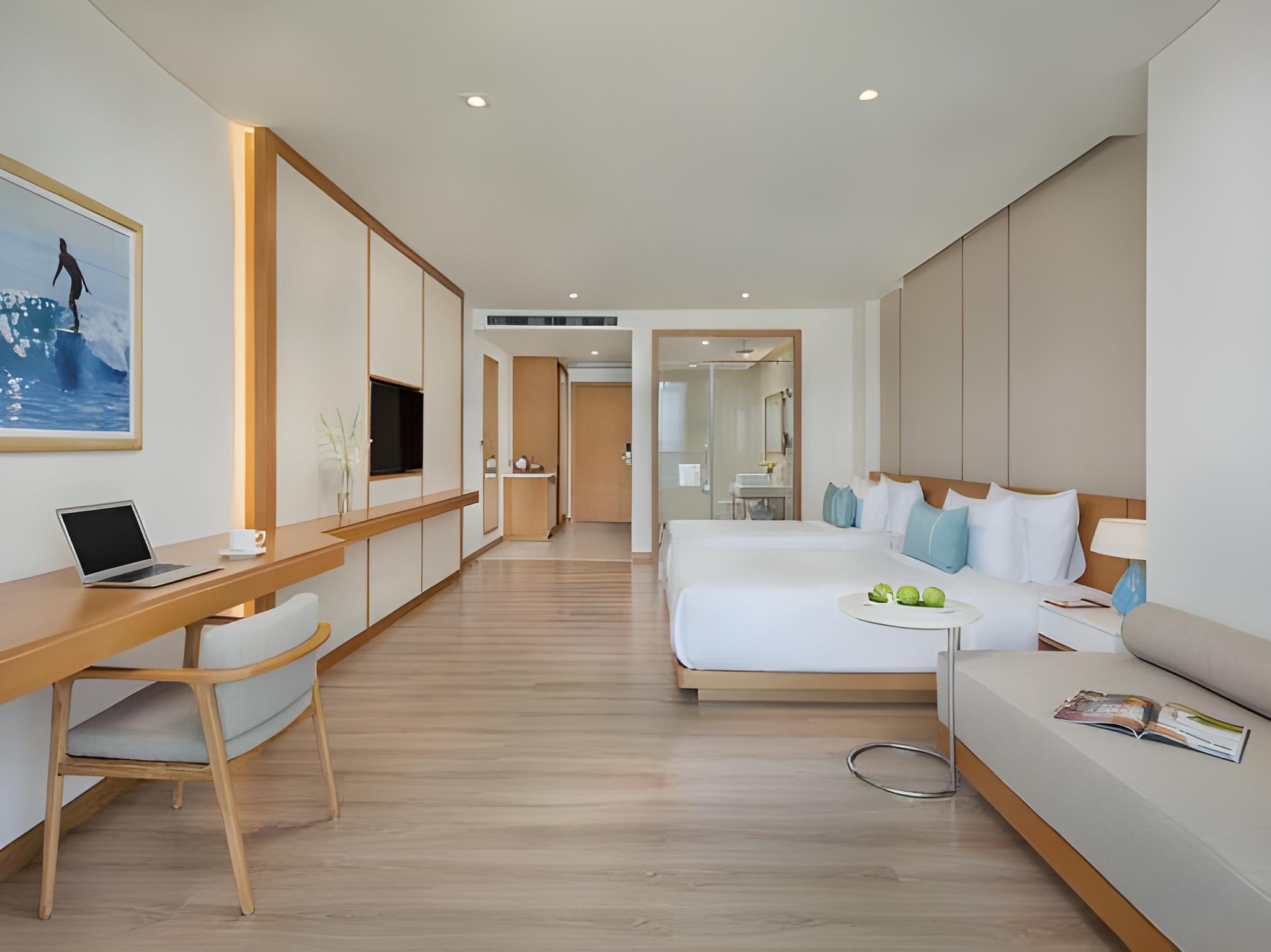 Spa, Premier, Suite, Twin Beds, Ocean Front, Balcony